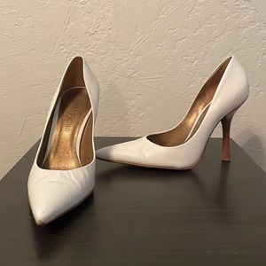 White pointed toe heels